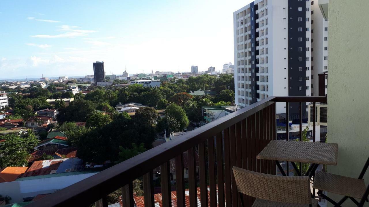 Jrmpt Residence セブ市 エクステリア 写真