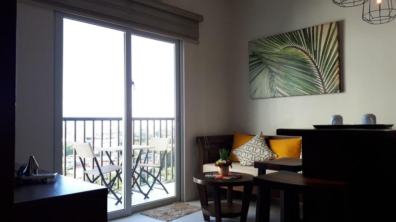 Jrmpt Residence セブ市 エクステリア 写真